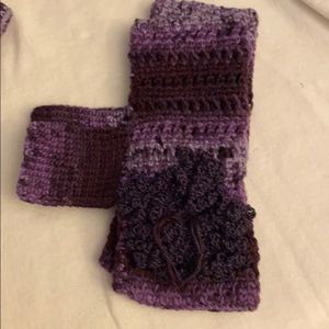 New Fingerless Gloves & Infinity Scarf